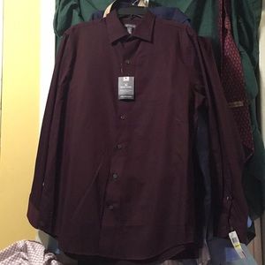 Van Heusen men’s dress shirt. New with tags.